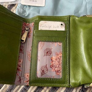 Hobo International Riva Leather Trifold Small Wallet Clutch English Ivy